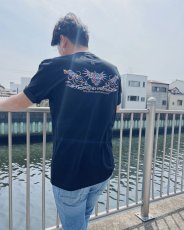 画像6: スクマニ×エギマニＴシャツ『 烏賊TRIVAL/Rainbow 』BLACK (6)