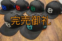 ★送料無料★ＥＭクロス３Ｄ刺繍ストレッチフラットキャップ
