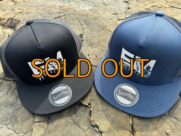 画像5: ★送料無料★エギマニ/EM刺繍スナップバックフラットメッシュCAP【NAVY/SILVER】 (5)